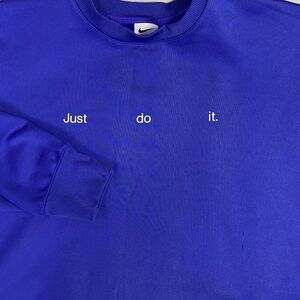 Nike Therma-Fit Womens Blue Crew Neck Long Sleeve Medium Sweatshirt *FLAW*‎